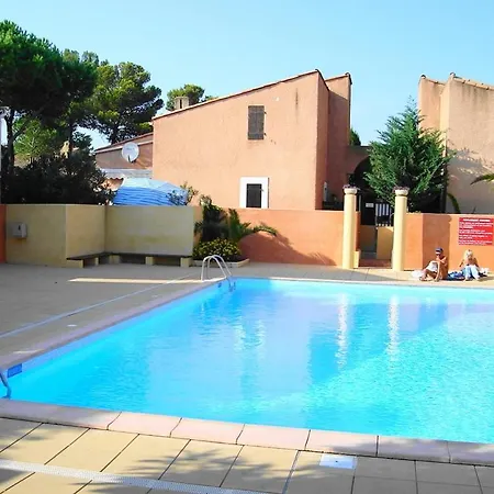6 Pers, 1 Chambre, 1 Mezzanine, Rdj, Piscine Et Parking Au Calme De La Pinede - Ref Para21 *