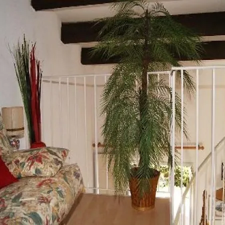 6 Pers, 1 Chambre, 1 Mezzanine, Rdj, Piscine Et Parking Au Calme De La Pinede - Ref Para21 ヴィラ *