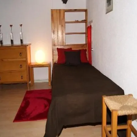 ヴィラ 6 Pers, 1 Chambre, 1 Mezzanine, Rdj, Piscine Et Parking Au Calme De La Pinede - Ref Para21
